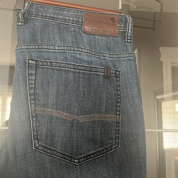 BUFFALO Men’s Jeans-Medium Wash - Picture 6 of 6